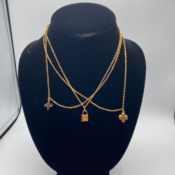 Louis Vuitton Jewelry - LOUIS VUITTON Sweet Charms Tiered Necklace Gold tone. 16” long
